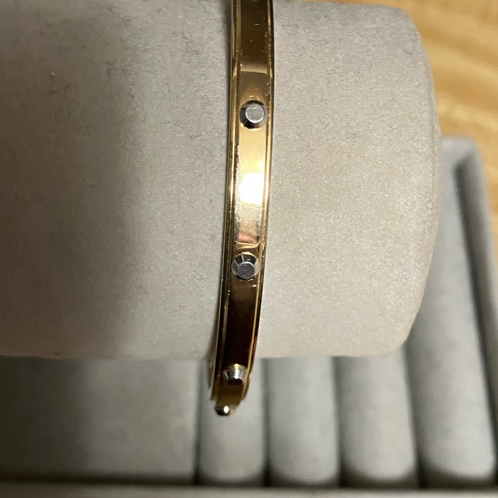 🌸Michael Kors Studded Cuff Bracelet - Picture 2 of 4